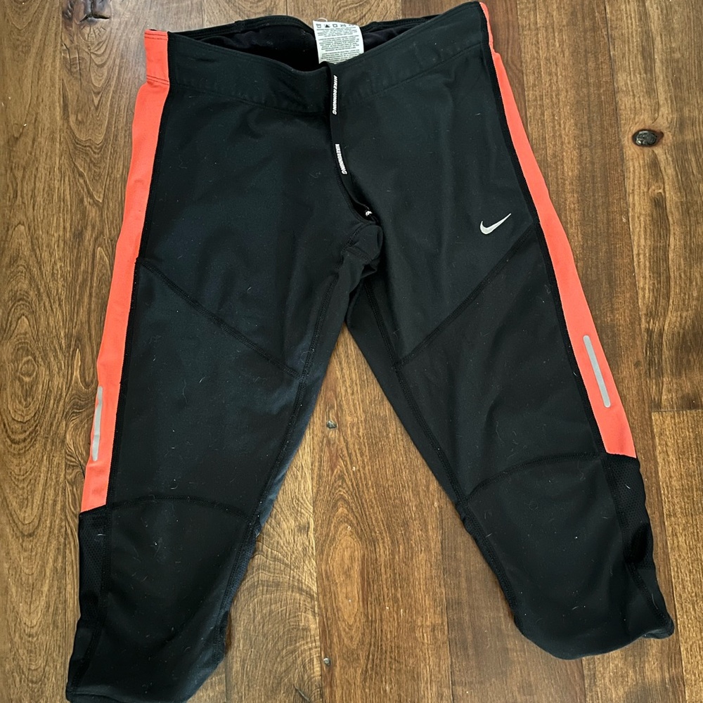 Nike Capri workout pants dri-fit XS black/orange